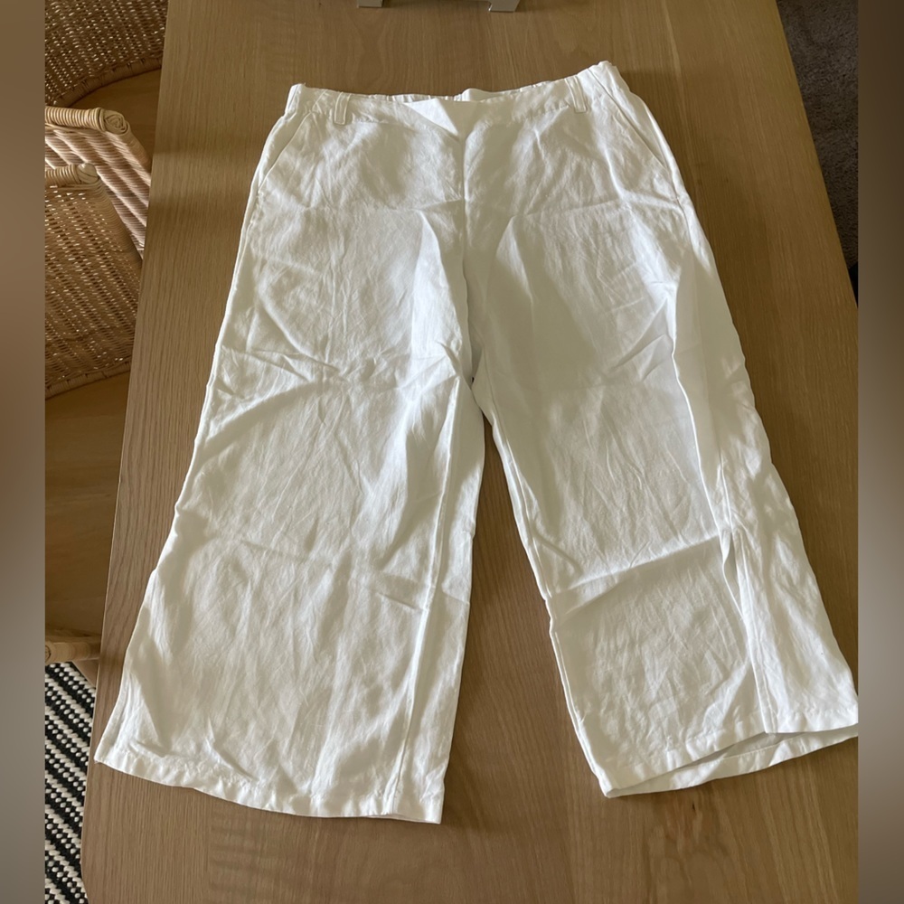 J Jill| Linen Cropped White Pants, Pull On Style—Side Slits•••Beachy + Lagenlook